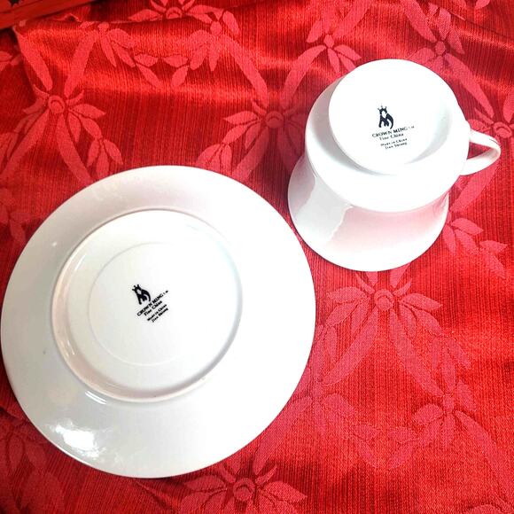 CROWN MING MISTLETOE CHINA Four 5 Piece Place Setting 2 sets available Christmas - Picture 7 of 13